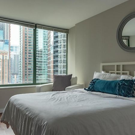 Envitae 3Br Downtown Luxurious Suite Views & Pool Chicago Exteriör bild