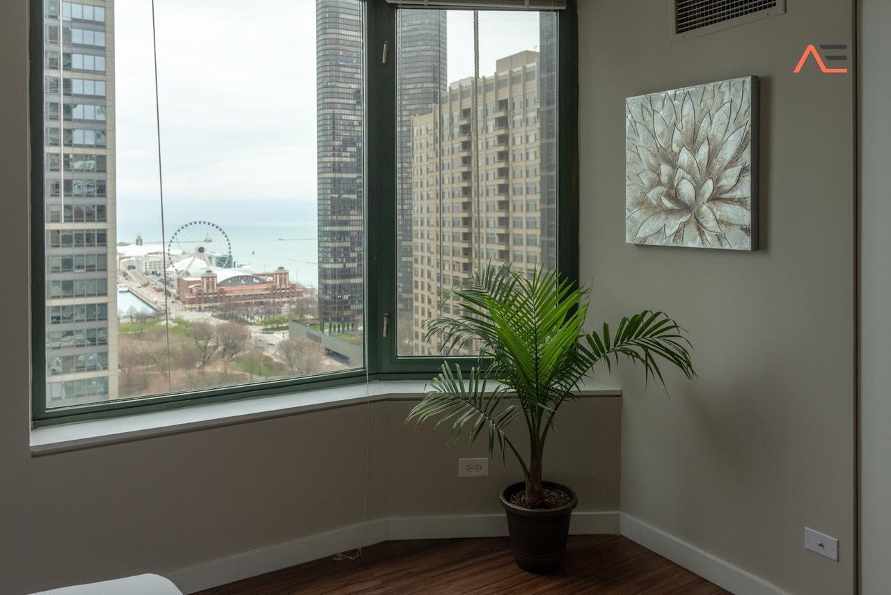 Envitae 3Br Downtown Luxurious Suite Views & Pool Chicago Exteriör bild